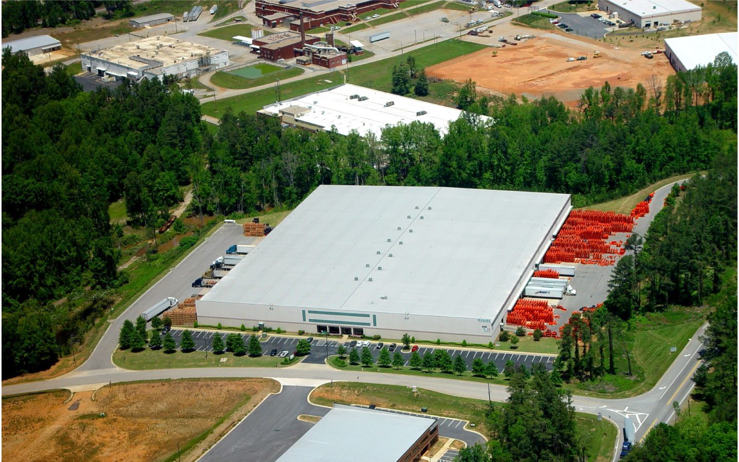 200,000 square foot industrial building for lease in hall county georgia