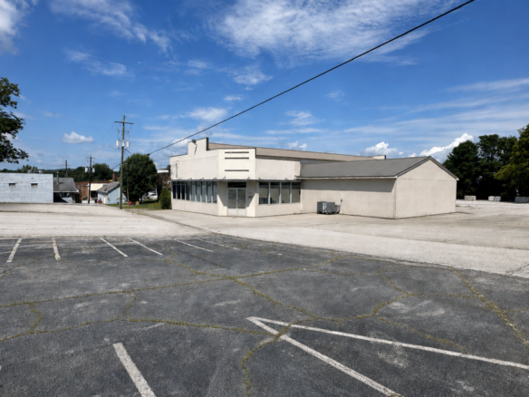 ±6,120 Sq. Ft. For Lease in Toccoa, GA
