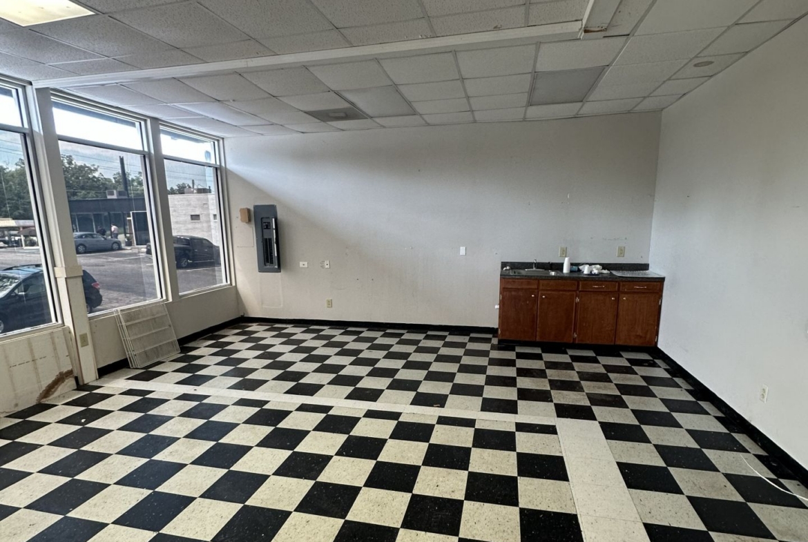 ±6,120 Sq. Ft. For Lease in Toccoa, GA